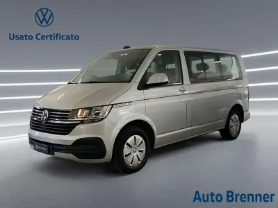 Usata VW Caravelle Comfortline 150 CV (110 kW) 2023 Nargento brillante Furgone