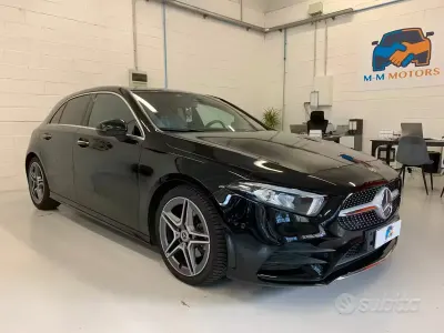 Usata Mercedes A180 AMG line 116 CV (85 kW) 2019 Nero Berlina