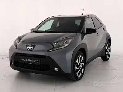 Neu Toyota Aygo X Trend 72 PS (52 kW) 2026 Schwarz SUV