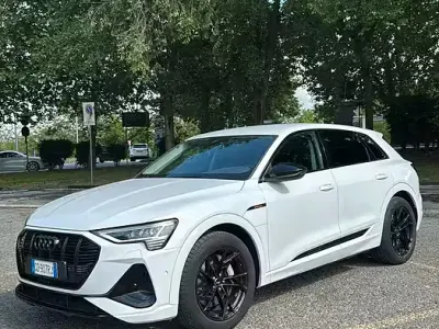 Usata Audi e-tron