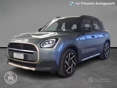 Begagnad Mini Countryman Favoured 170 HK (125 kW) 2024 Grön SUV