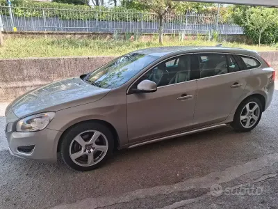 Käytetty Volvo V60