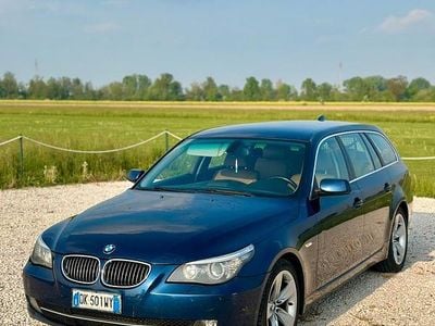 Usata BMW 525 M Sport 197 CV (144 kW) 2007 Blu Station wagon