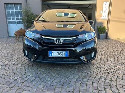 Usata Honda Jazz Comfort 102 CV (75 kW) 2017 Nero Utilitaria