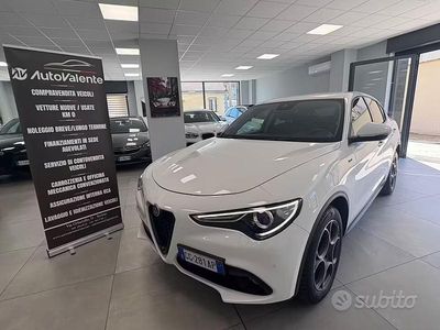 Usata Alfa Romeo Stelvio Sprint 190 CV (139 kW) 2021 Bianco SUV
