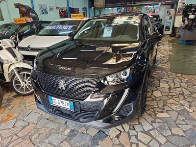 Usata Peugeot 2008 Active 100 CV (73 kW) 2021 Nero SUV