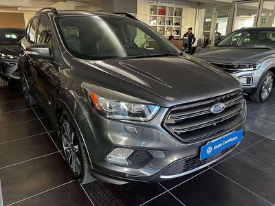 Usata Ford Kuga ST-Line 150 CV (110 kW) 2017 Grigio SUV
