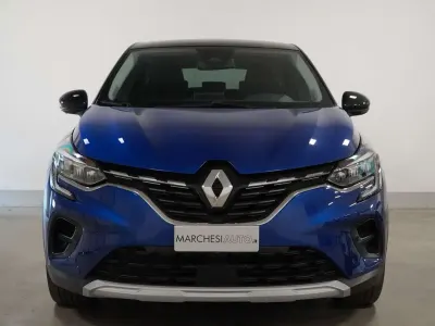 Usata Renault Captur Intens 101 CV (74 kW) 2023 Blu/azzurro SUV