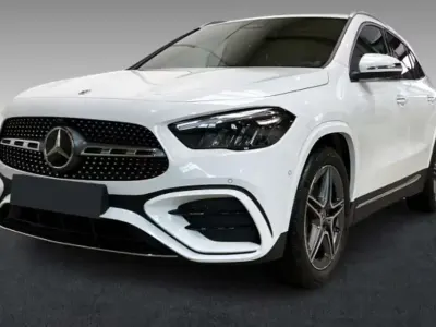 Usata Mercedes GLA200 Advanced Plus 150 CV (110 kW) 2025 Bianco SUV