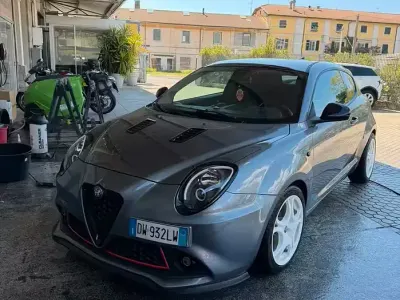 Usata Alfa Romeo MiTo 79 CV (58 kW) 2009 Grigio Utilitaria
