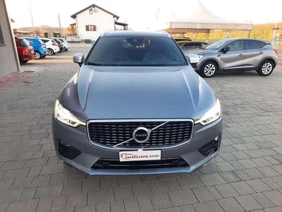 Usata Volvo XC60 R-Design 190 CV (139 kW) 2018 Grigio SUV