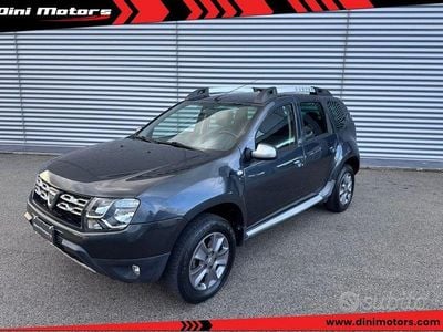 Usata Dacia Duster Lauréate 110 CV (80 kW) 2014 Nero SUV