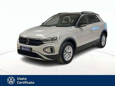Nero pastello Usata 2022 VW T-Roc Life SUV | 18.700 € (Buon prezzo)