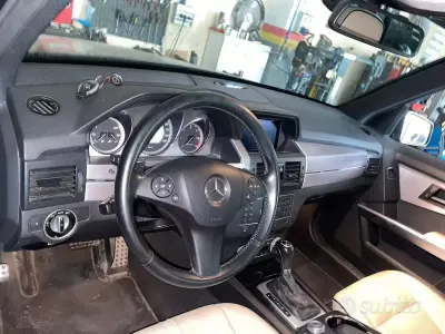 Usata Mercedes GLK220 205 CV (150 kW) 2012 Grigio SUV