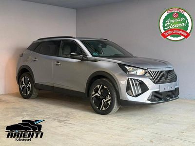 Usata Peugeot 2008 Allure 101 CV (74 kW) 2024 Argento SUV