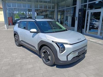 Nuova Kia EV3 Air 150 kW (204 CV) 2025 Ivory silver SUV