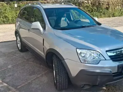 Usata Opel Antara Cosmo 150 CV (110 kW) 2007 Grigio SUV
