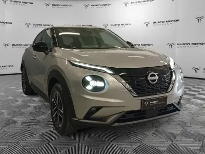 Usata Nissan Juke N-Connecta 143 CV (105 kW) 2025 Grigio / metallizzato SUV