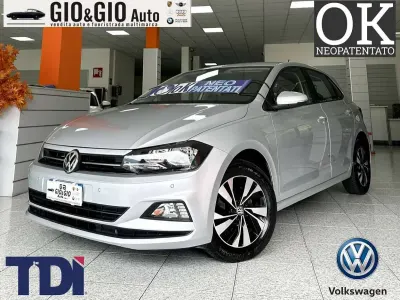 Usata VW Polo Comfortline 80 CV (58 kW) 2018 Argento Utilitaria