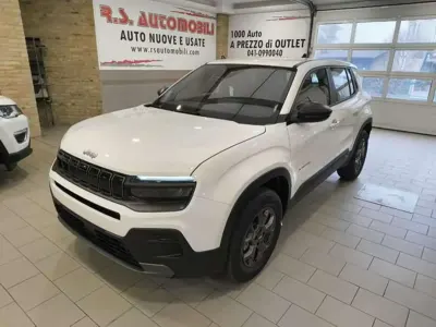 Nuova Jeep Avenger Longitude 101 CV (74 kW) 2026 Bianco SUV
