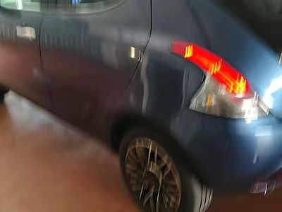 Usata Lancia Ypsilon 80 CV (58 kW) 2024 Blu Utilitaria