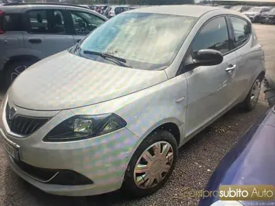 Usata Lancia Ypsilon