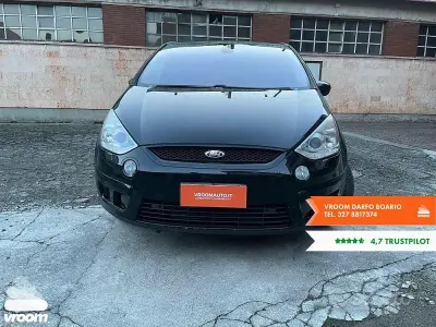 Usata Ford S-MAX Titanium 140 CV (102 kW) 2010 Monovolume