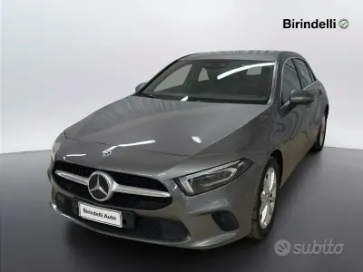 Occasion Mercedes A180 116 ch (85 kW) 2020 Gris Monospace