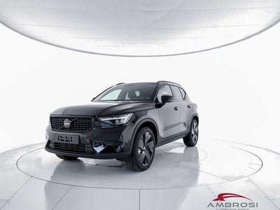 Nuova Volvo XC40 Ultra 163 CV (119 kW) 2026 Onyx black SUV