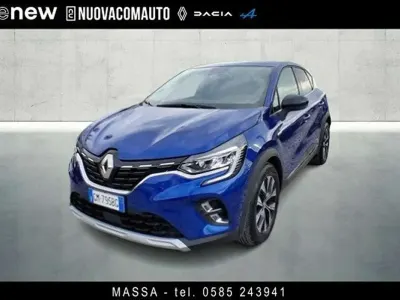 Usata Renault Captur Intens 101 CV (74 kW) 2023 Blusilver SUV