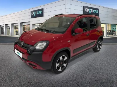 Usata Fiat Panda Cross Cross 70 CV (51 kW) 2024 Rosso Utilitaria