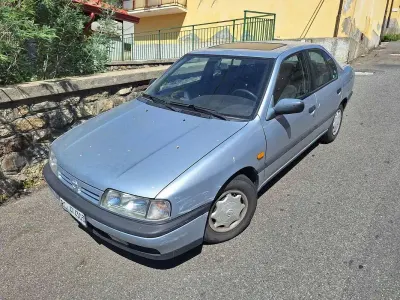 Usata Nissan Primera 90 CV (66 kW) 1992 Grigio Station wagon