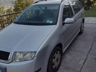 Usata Skoda Fabia 75 CV (55 kW) 2002 Grigio Station wagon