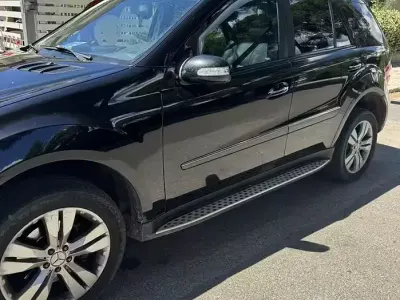 Usata Mercedes ML320 224 CV (164 kW) 2009 Nero SUV