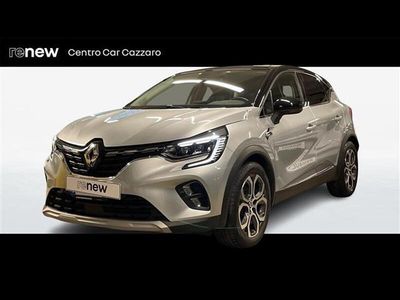 Usata Renault Captur Techno 145 CV (106 kW) 2023 Grigio chiaro SUV