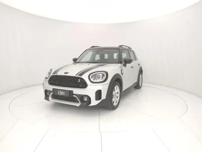Usata Mini Cooper Countryman Business 125 CV (91 kW) 2021 Argento SUV