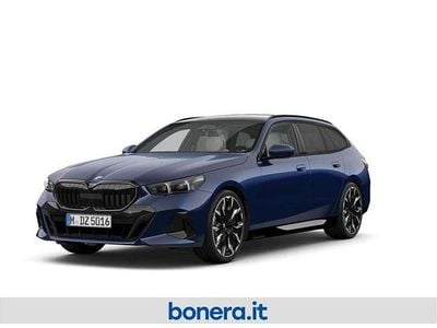 Nuova BMW 540 M Sport 303 CV (222 kW) 2025 Blu Station wagon
