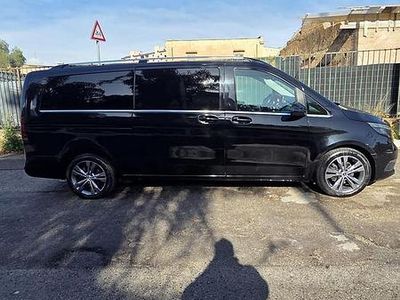 Usata Mercedes V220 136 CV (100 kW) 2019 Nero Monovolume