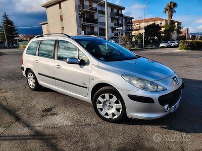 Usata Peugeot 307 110 CV (80 kW) 2007 Grigio Station wagon