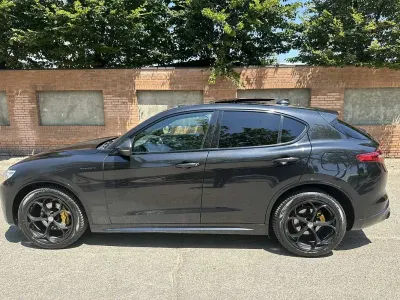 Usata Alfa Romeo Stelvio Veloce 209 CV (153 kW) 2021 SUV