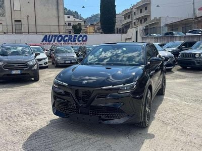 Nuova Alfa Romeo Junior Edizione Speciale 136 CV (100 kW) 2026 Nero SUV