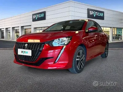 Usata Peugeot 208 Allure 101 CV (74 kW) 2020 Rosso Utilitaria
