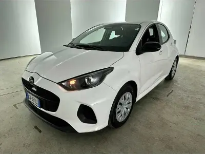 Usata Mazda 2 Prime-Line 116 CV (85 kW) 2024 Bianco Utilitaria
