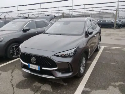 Usata MG HS Comfort 162 CV (119 kW) 2024 Lme  iron oxide grey SUV