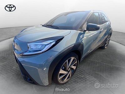Usata Toyota Aygo X Lounge 72 CV (52 kW) 2024 Verde SUV