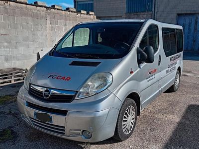 Usata Opel Vivaro 114 CV (83 kW) 2010 Grigio Monovolume