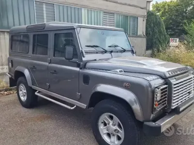 Usata Land Rover Defender 86 CV (63 kW) 2009 Station wagon
