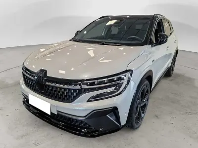Usata Renault Austral Techno 199 CV (146 kW) 2023 Bianco SUV