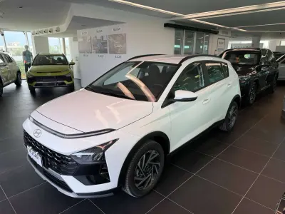 Nuova Hyundai Bayon 90 CV (66 kW) 2026 Atlas white SUV