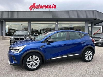 Usata Renault Captur Business 116 CV (85 kW) 2020 Blu/azzurro SUV